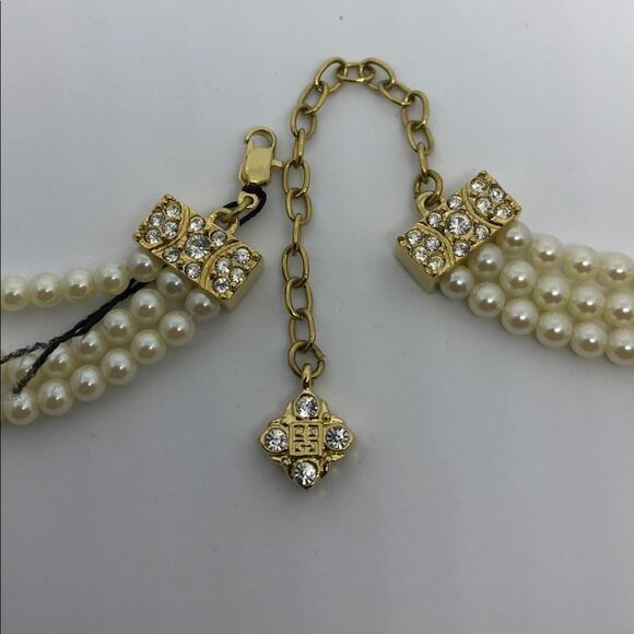 Vintage Givenchy Pearl & Rhinestones Necklace triple strand with Pendant - Picture 6 of 9
